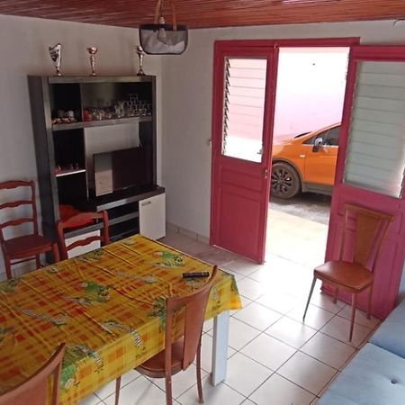 Maison Exurville لو روبرت المظهر الخارجي الصورة